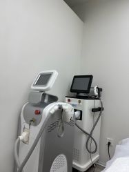 -HEYAN荷妍专业脱毛连锁机构