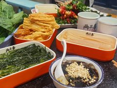 冰粉-两三事小郡肝串串香火锅(桂庙店)