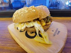 -Catch Bagel(芳草地店)