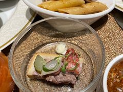 乡村牛肉挞-神奇王国贵宾廊