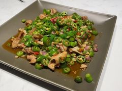 -本来精品川菜(嘉里中心店)