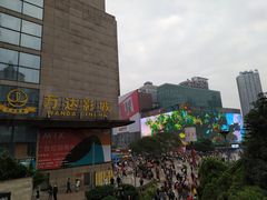 -观音桥步行街