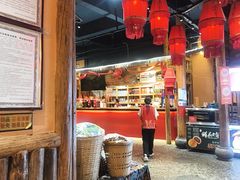 -老滇山寨•云南特色菜•地方菜•民族风情歌舞表演(金碧店)