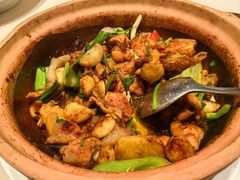 -八府香鸭·啫啫煲(华山路店)