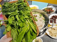 -四季喧黔味豆米火锅(万达广场店)