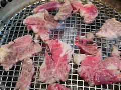 -铭牛烧肉·和牛海鲜自助(高新月牙湖店)