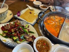 蕨耙腊肉-阿婉贵州苗家酸汤鱼(梅林店)