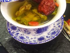 -撒拉人家.酸菜牦牛肉火锅