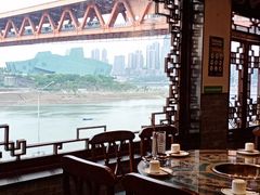 -小天鹅火锅·一线江景洪鼎旗舰店(洪崖洞店)