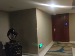 -天水龙城假日酒店(市政府中心广场店)