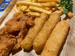 精选小吃三拼-菲滋意式餐厅(加州阳光二店)