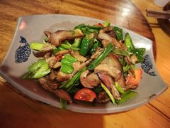 -郑件洋芋饭庄