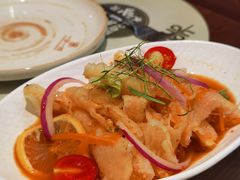 泰式酸辣柠檬鸡爪-一沙一城·岩烤牛扒(深圳首店)
