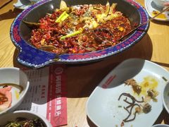 -何师傅美蛙鱼头(汉街店)