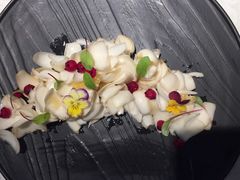 蜂巢百合-麟1929(外滩店)