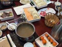 -蓝海西城宾馆四季火锅