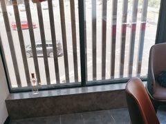 -有红鸡毛店·川菜(建设路店)