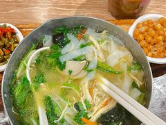 -小满手工粉(上海新世界城店)