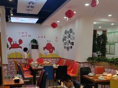 -休记光头香辣蟹干锅(绵竹店)