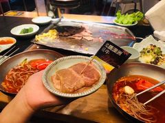 -犟牛家·榴莲烤肉(五棵松店)