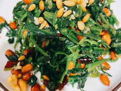 果仁菠菜-金豆角砂锅焖面(安贞店)