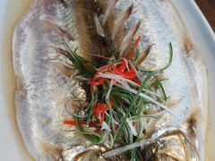 -吴越荣记苏州菜·松鼠桂鱼100%活鱼现做(斜塘老街店)
