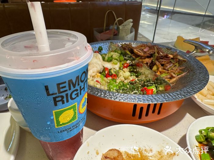 小鱼小牛·鱼牛干锅·脆鱼火锅(世欧广场店)图片