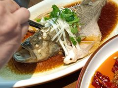 -有红鸡毛店·川菜(建设路店)