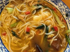 -邱芳粉店(迎宾大道旗舰店)