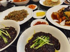 -桃园中华料理炸酱面(燕儿岛路店)