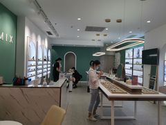 -无界眼镜MaxLess(南翔印象城店)