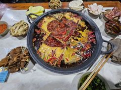 -正南齊北重庆老火锅(光华村直营店)