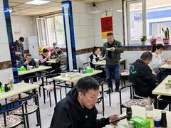 -万盛园炖肉馆(云峰店)