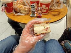 酒心浓醇拿铁-Tims天好咖啡·贝果(锦江国金中心店)