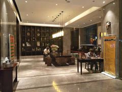 -铂逸梦秦酒店(横店梦幻谷店)