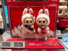 -泡泡玛特POPMART (北京超极合生汇店)