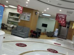 -雅悦齿科(顾村公园店)