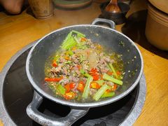 猫儿山的小黄牛-吃饭皇帝大(长宁龙之梦店)