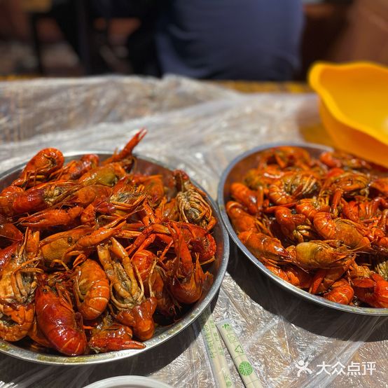 渝小七烤鱼·papa卤虾(高雄路店)
