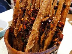 木桶鱼串-大眼锅贴水饺(河东店)