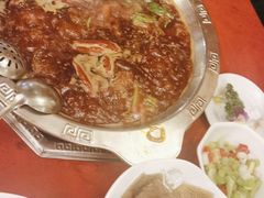 -山城年华老火锅(玉林店)