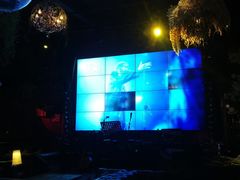 -胡桃里音乐餐厅(陶溪川店)(川湘赣菜·世界百大酒庄直供红酒·音乐表演)