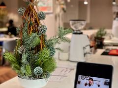 -潮一不贰·法式甜品·生日蛋糕·西式简餐(外滩店)