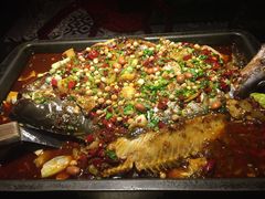 -叹鱼风尚烤鱼餐厅