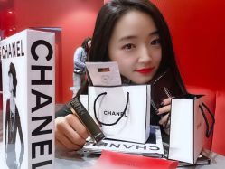 -Chanel