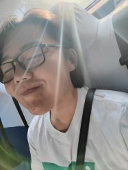 -AYO SALON