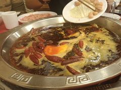 -山城年华老火锅(玉林店)
