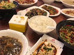 -东北人家铁锅炖(鞍山路店)