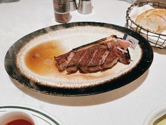 -Wolfgang’s Steakhouse 沃夫冈牛排馆(上海白玉兰广场店)