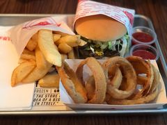 洋葱圈-FATBURGER 特富客汉堡(外交公寓店)